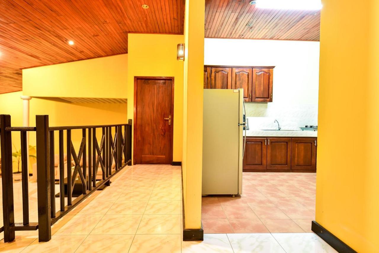 Villa The Senu Grand à Hikkaduwa Extérieur photo